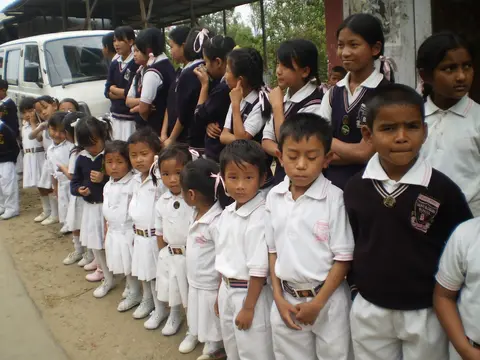 STUDENTS LINE UP TO WELCOME 